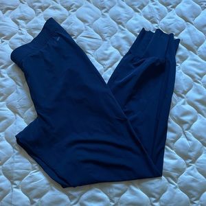 NIKE womens breathable joggers size medium